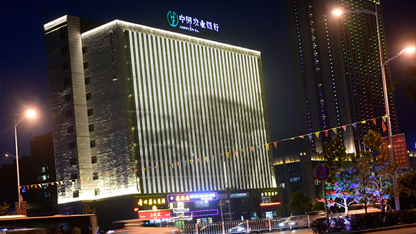 led線條燈-合創(chuàng)未來(lái)照明