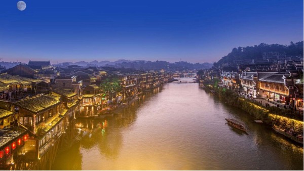 城市戶外亮化方案設計應結合地域文化特征